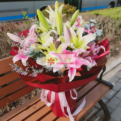 荆门8支多头百合，万事如意喜上加喜